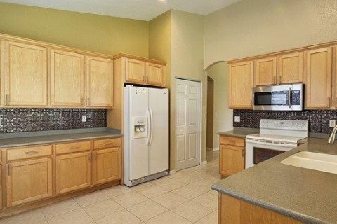 Casa en alquiler en Punta Gorda, Florida, 3 dormitorios, 169.92 m2 № 1904142 - foto 13