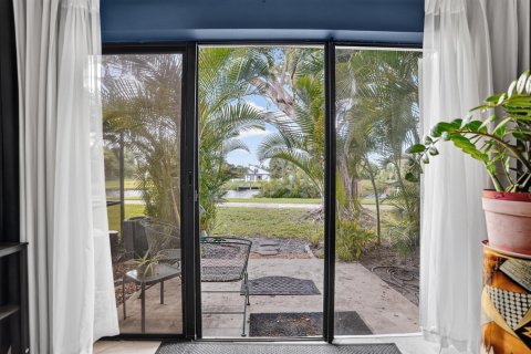 Touwnhouse à vendre à Delray Beach, Floride: 2 chambres, 144.74 m2 № 2398014 - photo 25
