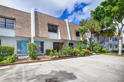 Touwnhouse à Delray Beach, Floride 2 chambres, 144.74 m2 № 2398014