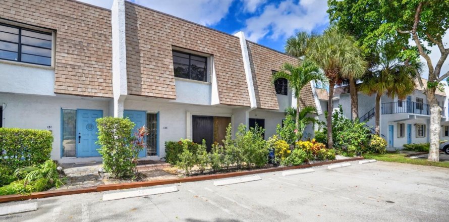 Touwnhouse à Delray Beach, Floride 2 chambres, 144.74 m2 № 2398014