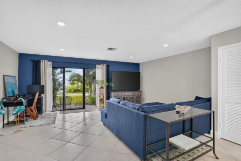 Touwnhouse à vendre à Delray Beach, Floride: 2 chambres, 144.74 m2 № 2398014 - photo 23