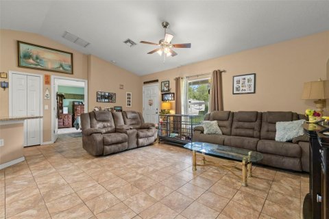 Villa ou maison à vendre à Spring Hill, Floride: 3 chambres, 146.32 m2 № 1906923 - photo 7