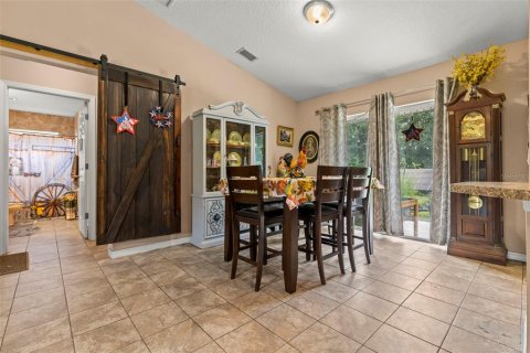 Villa ou maison à vendre à Spring Hill, Floride: 3 chambres, 146.32 m2 № 1906923 - photo 9