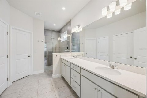 Villa ou maison à louer à Minneola, Floride: 4 chambres, 208.1 m2 № 2432826 - photo 28