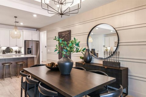 Casa en venta en Zephyrhills, Florida, 4 dormitorios, 306.3 m2 № 1824318 - foto 7