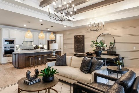 Casa en venta en Zephyrhills, Florida, 4 dormitorios, 306.3 m2 № 1824318 - foto 6