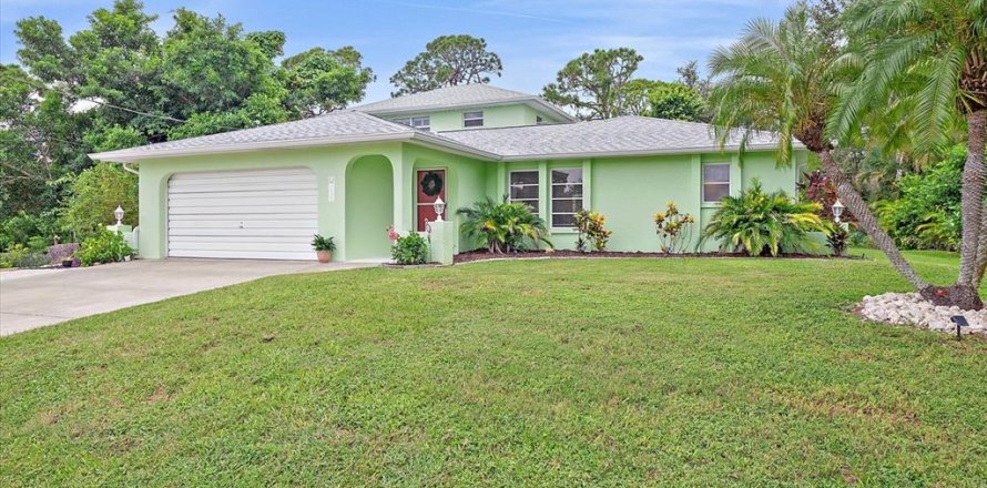 House in Venice, Florida 3 bedrooms, 207.08 sq.m. № 1907593
