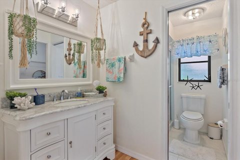 House in Venice, Florida 3 bedrooms, 207.08 sq.m. № 1907593 - photo 21
