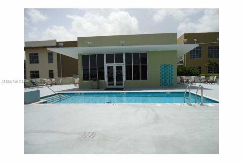 Copropriété à louer à Fort Lauderdale, Floride: 1 chambre, 99.78 m2 № 1897460 - photo 6