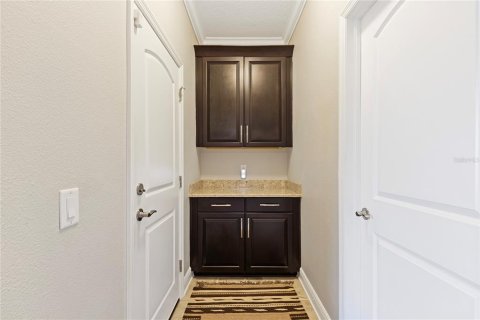 Villa ou maison à vendre à Oldsmar, Floride: 4 chambres, 284.1 m2 № 2225406 - photo 5