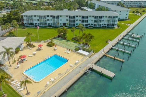 Condominio en venta en Sarasota, Florida, 2 dormitorios, 81.94 m2 № 2152260 - foto 22