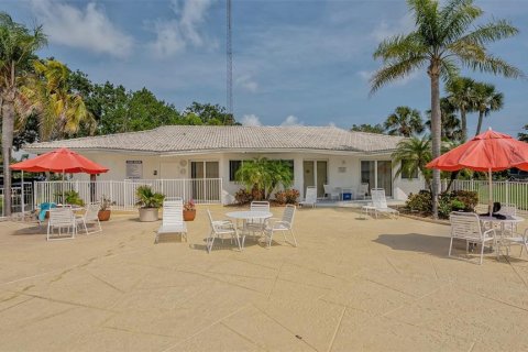 Condominio en venta en Sarasota, Florida, 2 dormitorios, 81.94 m2 № 2152260 - foto 27