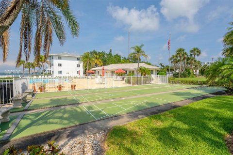 Condominio en venta en Sarasota, Florida, 2 dormitorios, 81.94 m2 № 2152260 - foto 26