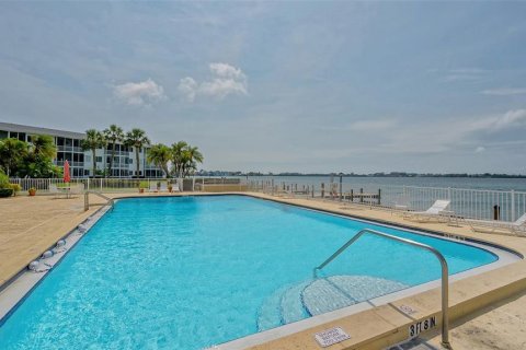 Condominio en venta en Sarasota, Florida, 2 dormitorios, 81.94 m2 № 2152260 - foto 25