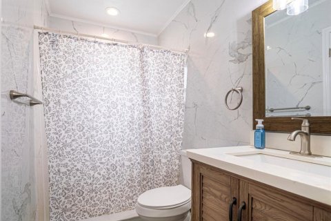 Villa ou maison à vendre à Altamonte Springs, Floride: 4 chambres, 207.92 m2 № 2389290 - photo 23