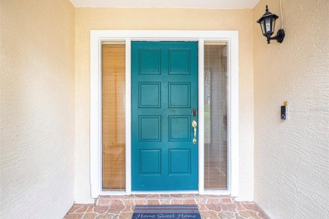 Villa ou maison à vendre à Altamonte Springs, Floride: 4 chambres, 207.92 m2 № 2389290 - photo 11