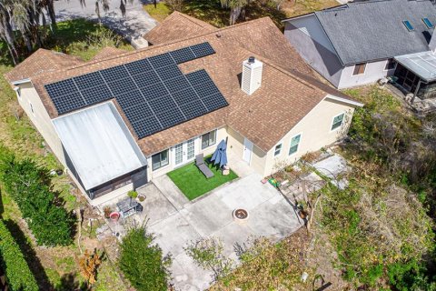 Villa ou maison à vendre à Altamonte Springs, Floride: 4 chambres, 207.92 m2 № 2389290 - photo 6