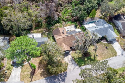 Villa ou maison à vendre à Altamonte Springs, Floride: 4 chambres, 207.92 m2 № 2389290 - photo 3