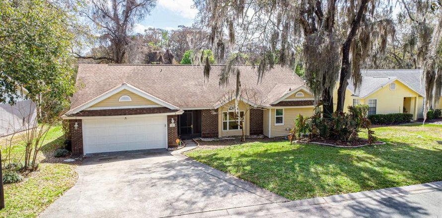Villa ou maison à Altamonte Springs, Floride 4 chambres, 207.92 m2 № 2389290