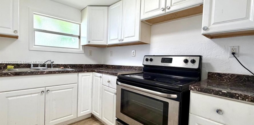 Studio à Miami, Floride № 1966364