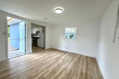 Appartement à louer à Miami, Floride: 208.94 m2 № 1966364 - photo 5