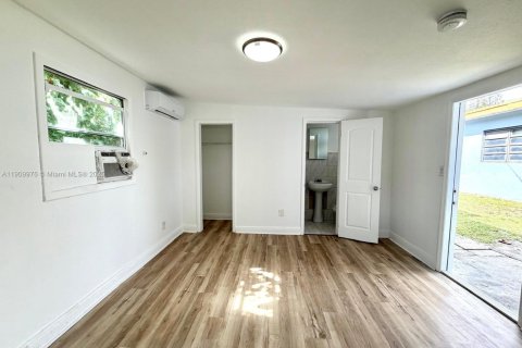 Appartement à louer à Miami, Floride: 208.94 m2 № 1966364 - photo 8