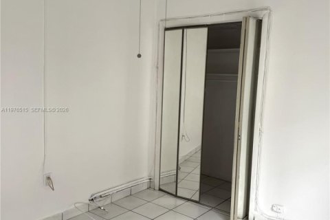 Apartment in Miami, Florida 2 bedrooms, 74.32 sq.m. № 2040508 - photo 5