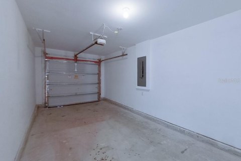 Снять в аренду виллу или дом в Лихай-Эйкерс, Флорида 5 комнат, 112.32м2, № 2115343 - фото 16