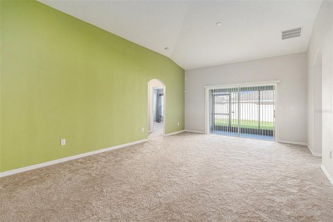 House in Ruskin, Florida 4 bedrooms, 177.26 sq.m. № 1912640 - photo 12
