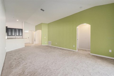 House in Ruskin, Florida 4 bedrooms, 177.26 sq.m. № 1912640 - photo 7