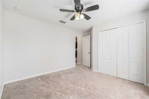 House in Ruskin, Florida 4 bedrooms, 177.26 sq.m. № 1912640 - photo 28
