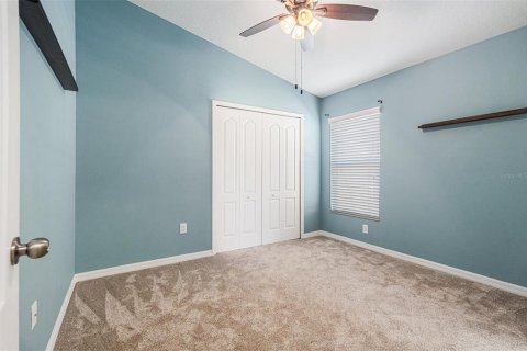 House in Ruskin, Florida 4 bedrooms, 177.26 sq.m. № 1912640 - photo 19