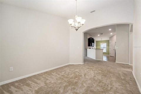 House in Ruskin, Florida 4 bedrooms, 177.26 sq.m. № 1912640 - photo 9
