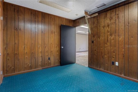 Commercial property in Inglis, Florida 707.36 sq.m. № 2212616 - photo 27