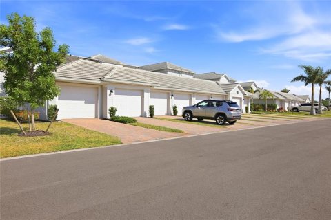 Condo in Punta Gorda, Florida, 2 bedrooms № 2093215 - photo 3