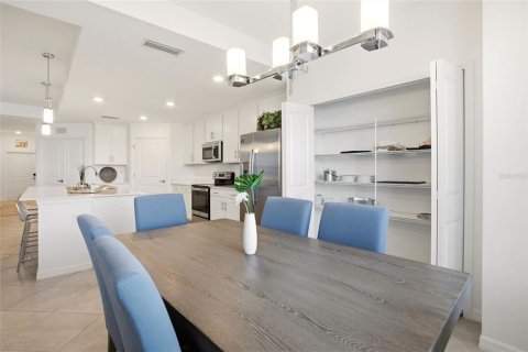 Condo in Punta Gorda, Florida, 2 bedrooms № 2093215 - photo 27