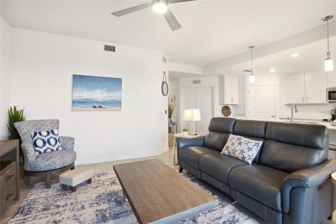 Condo in Punta Gorda, Florida, 2 bedrooms № 2093215 - photo 15