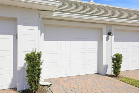 Condo in Punta Gorda, Florida, 2 bedrooms № 2093215 - photo 5