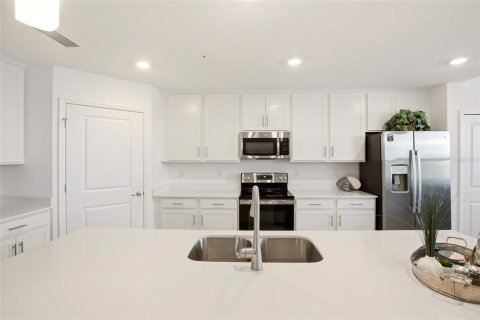 Condo in Punta Gorda, Florida, 2 bedrooms № 2093215 - photo 24