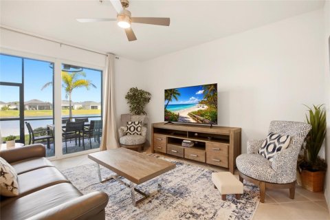 Condo in Punta Gorda, Florida, 2 bedrooms № 2093215 - photo 13