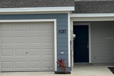 Townhouse in Davenport, Florida 3 bedrooms, 128.02 sq.m. № 2273072 - photo 3