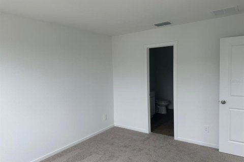 Townhouse in Davenport, Florida 3 bedrooms, 128.02 sq.m. № 2273072 - photo 19