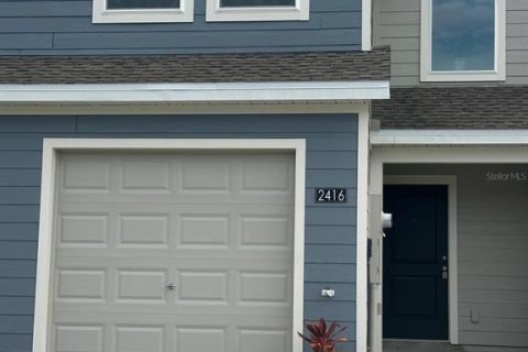 Townhouse in Davenport, Florida 3 bedrooms, 128.02 sq.m. № 2273072 - photo 2