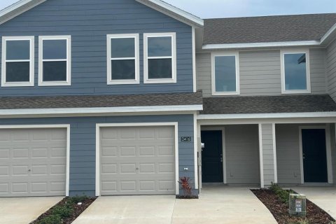 Townhouse in Davenport, Florida 3 bedrooms, 128.02 sq.m. № 2273072