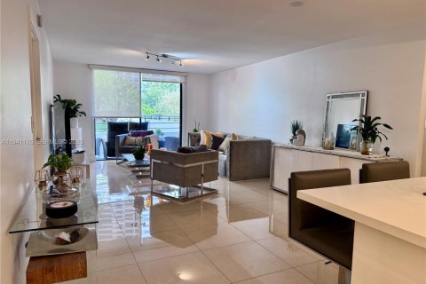 Copropriété à vendre à Hallandale Beach, Floride: 2 chambres, 130.06 m2 № 2007124 - photo 10