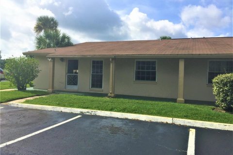 Condo in Kissimmee, Florida, 3 bedrooms  № 1747482 - photo 1