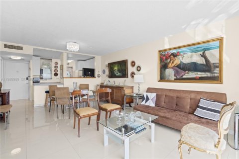 Copropriété à vendre à Aventura, Floride: 1 chambre № 2007077 - photo 11