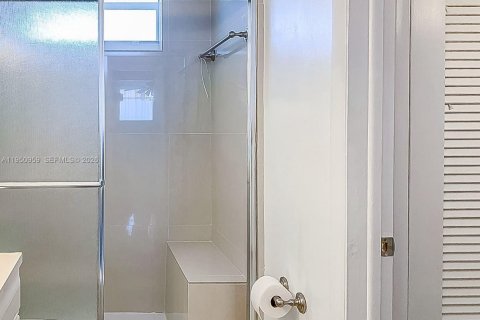 Copropriété à vendre à Aventura, Floride: 1 chambre № 2007077 - photo 20