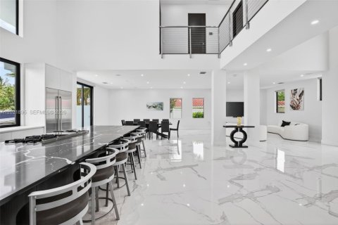 Villa ou maison à vendre à Pompano Beach, Floride: 4 chambres, 372.17 m2 № 2173211 - photo 19