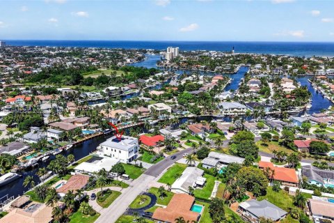Villa ou maison à vendre à Pompano Beach, Floride: 4 chambres, 372.17 m2 № 2173211 - photo 2